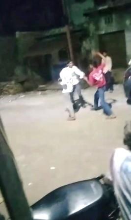 मुरसान : जैतपुर में घर में घुसकर परिवार पर हमला, पांच लोगों के खिलाफ रिपोर्ट दर्ज