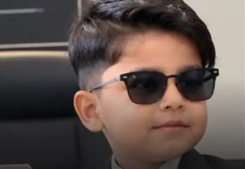 दूध पीने से परिवार की बिगड़ी तबीयत, चार साल के मासूम की मौत; पिता-बेटा अलीगढ़ मेडिकल कॉलेज रेफर