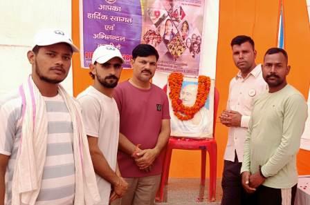 सहपऊ में श्रद्धा से मनाई गई गांधी-शास्त्री जयंती