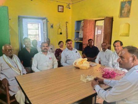 सहपऊ : केएस इंटर कॉलेज मेहरारा के नए प्रधानाचार्य बने डॉ. सुनील कुमार वर्मा, स्टाफ ने किया स्वागत