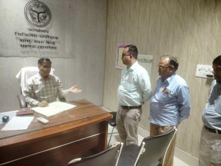 सीएमओ ने किया सीएचसी सहपऊ का औचक निरीक्षण, राष्ट्रीय स्वास्थ्य मिशन के अधिकांश कर्मचारी मिले अनुपस्थित