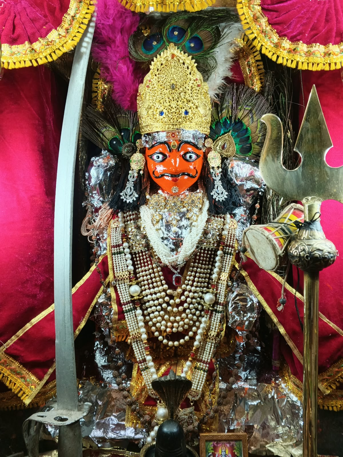 रविवार (18/10/26) दर्शन श्री छोटेलाल भैरव जी महाराज, मुरसान गेट हाथरस