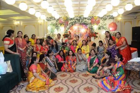 अग्रवाल नारी जागृति मंच ने धूमधाम से मनाया दीपोत्सव, डांडिया-गरबा में जमकर हुई मस्ती