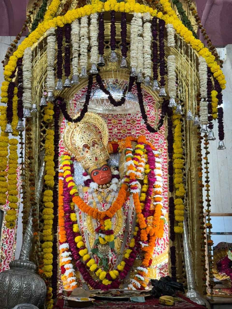 मंगलवार (27/10/26) दर्शन श्री हनुमान जी महाराज, नवग्रह मंदिर हाथरस