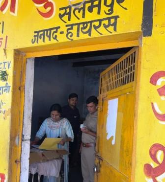 आबकारी विभाग ने फुटकर शराब दुकानों का किया औचक निरीक्षण, अनियमितताओं पर रखी नजर